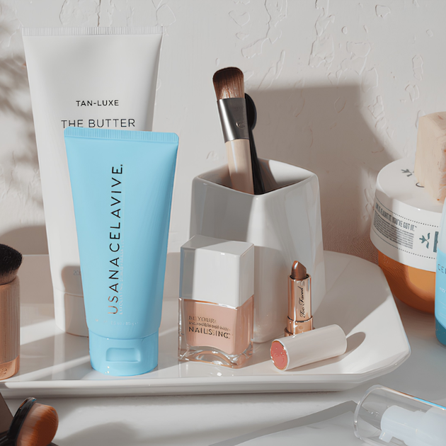 Exfoliating Scrub + Mask